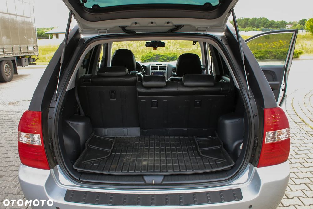 Kia Sportage 2.0 CRDI 4WD Champ - 40