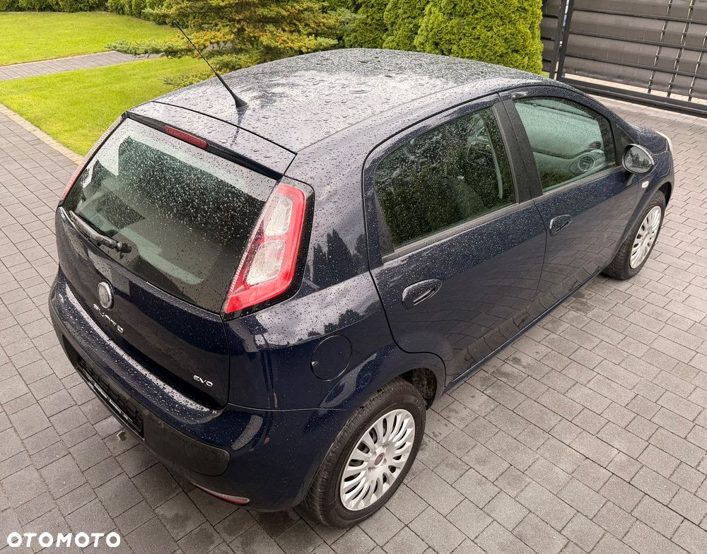 Fiat Punto 1.4 Young - 12