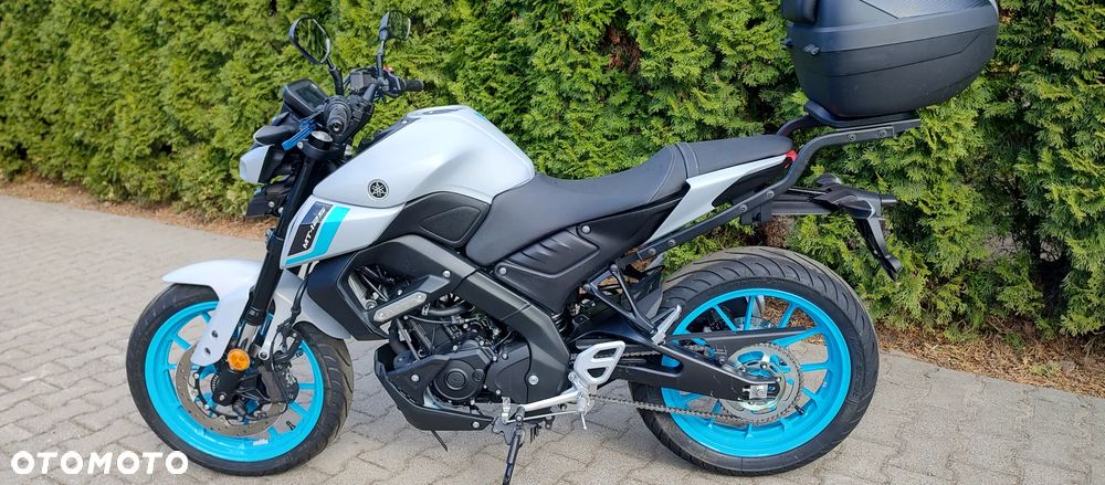 Yamaha MT - 4