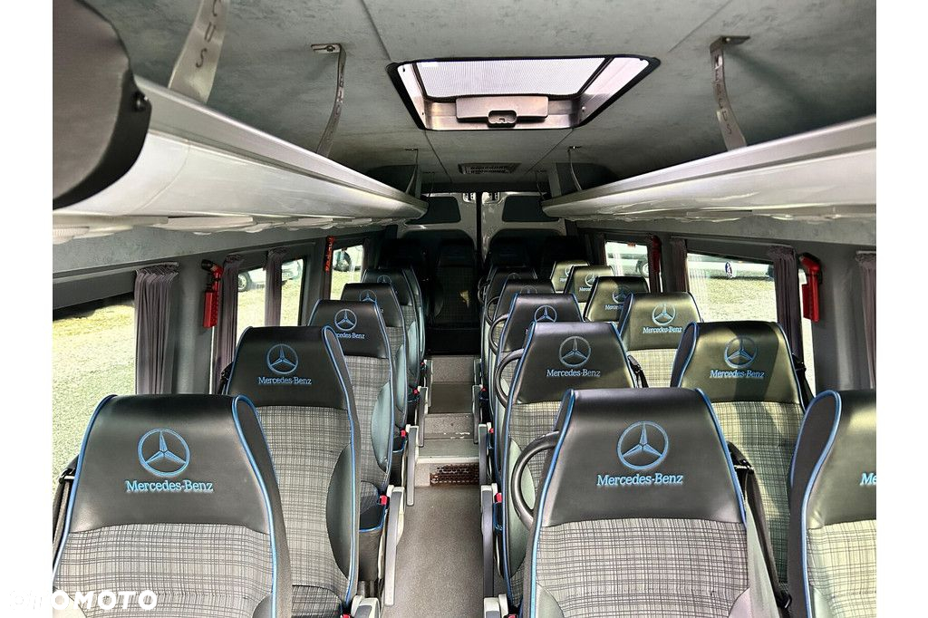 Mercedes-Benz Sprinter 519 - 15