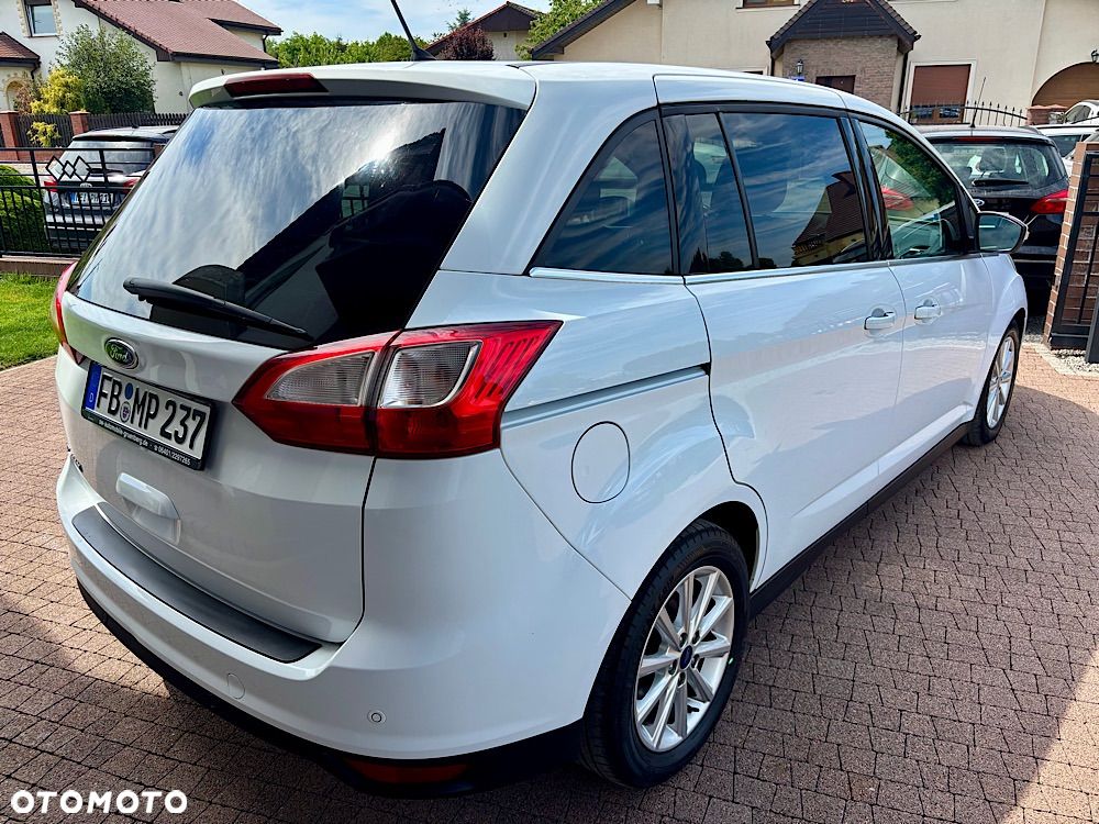 Ford Grand C-MAX Gr 1.5 TDCi Titanium - 18