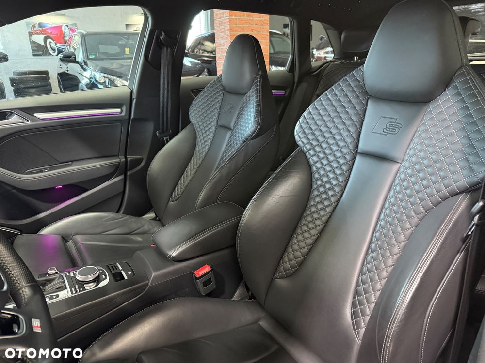 Audi S3 Sportback S tronic - 20