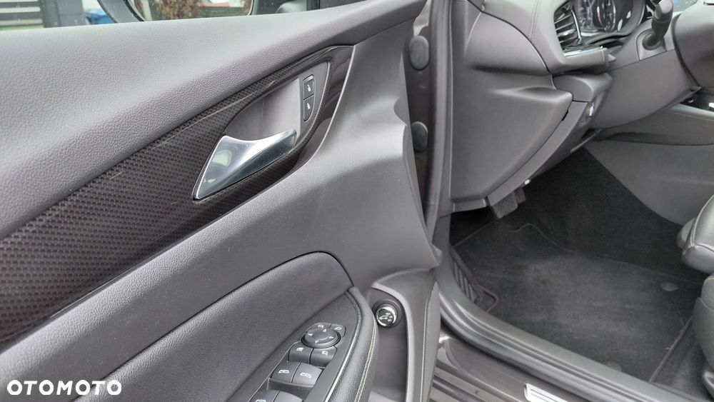 Opel Insignia 2.0 CDTI 4x4 Elegance S&S - 11