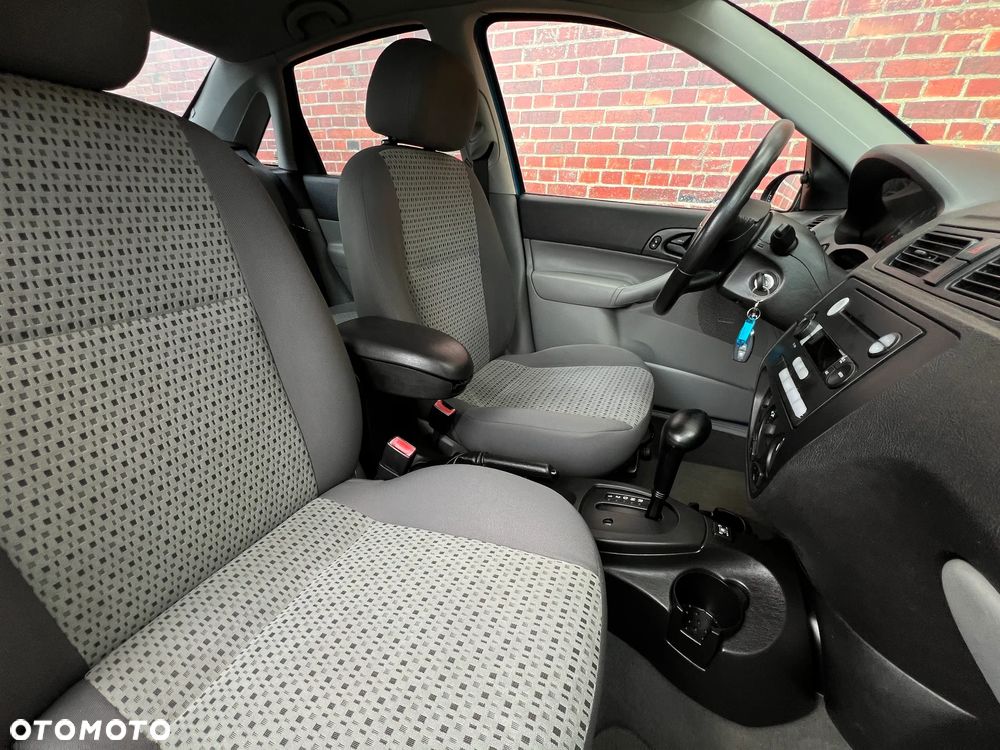 Ford Focus - 14
