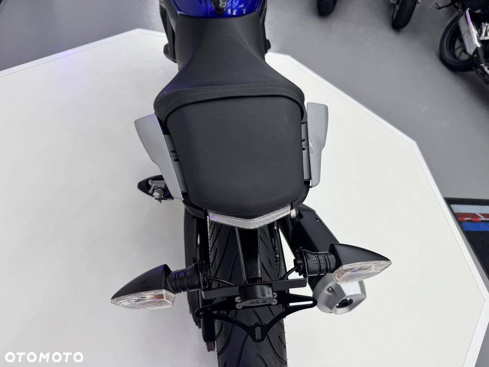 Yamaha MT - 30