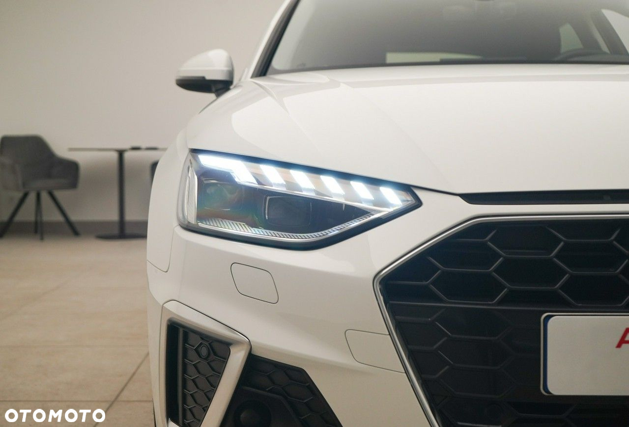 Audi A4 - 9
