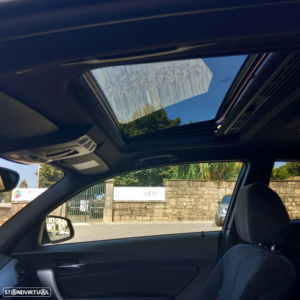 BMW 120 d Pack M - 11