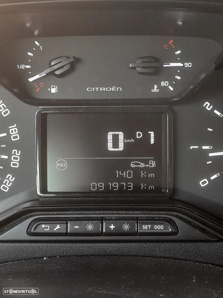 Citroën C3 1.2 PureTech Shine EAT6 - 14