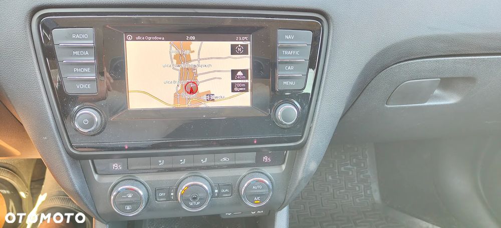 Skoda Octavia 1.6 TDI Ambition - 9