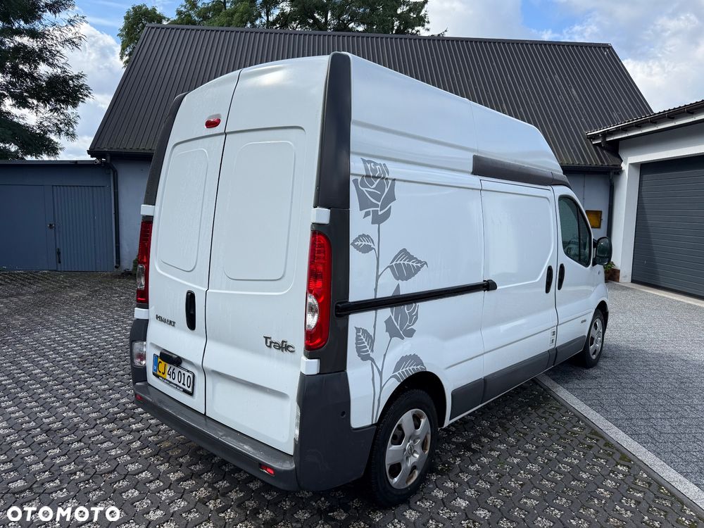 Renault Trafic - 7