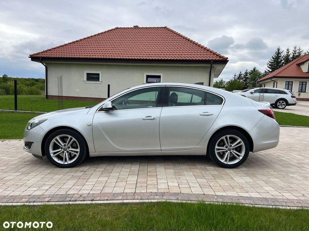 Opel Insignia 2.0 T Cosmo 4x4 - 18