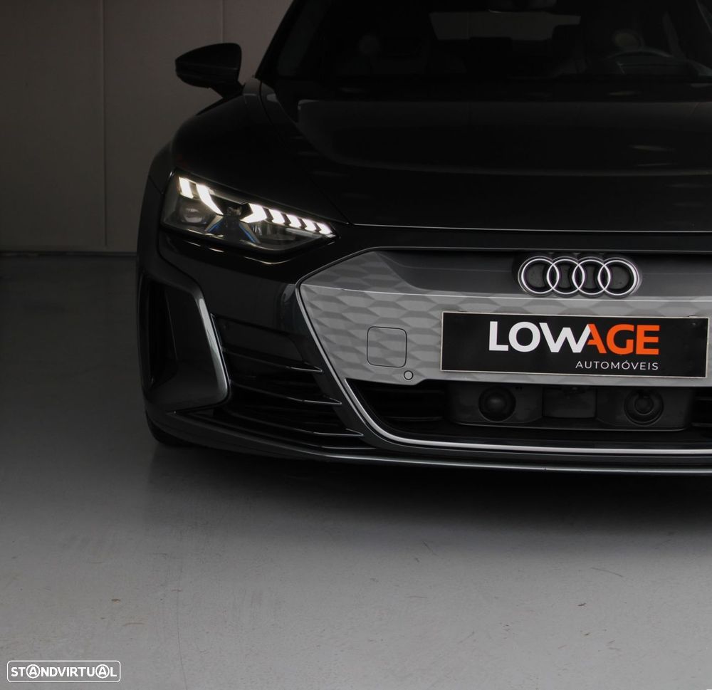 Audi e-tron GT quattro - 40