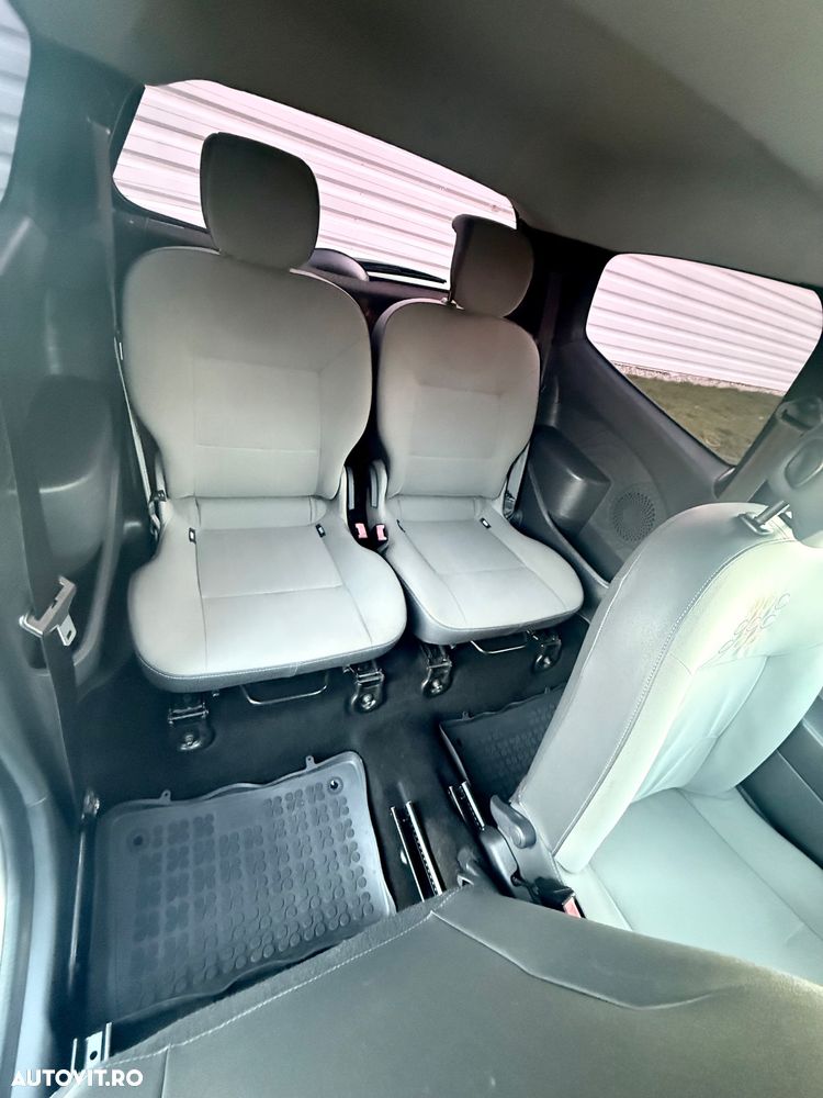 Renault Twingo 1.2 16V Trend - 11