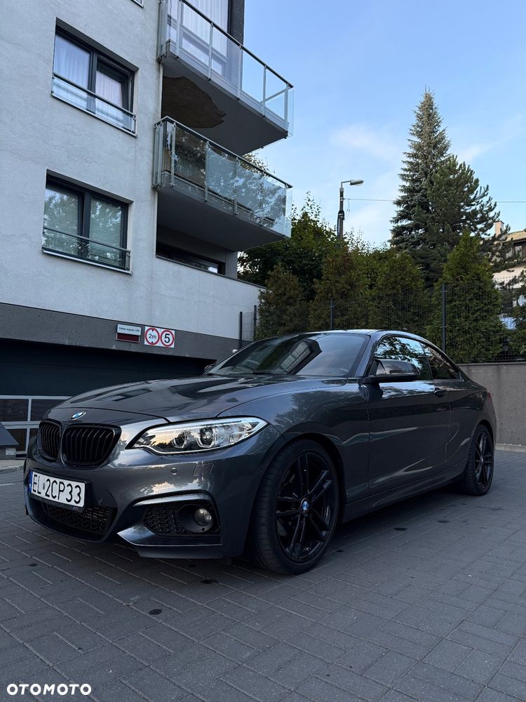 BMW Seria 2 220d M Sport - 6