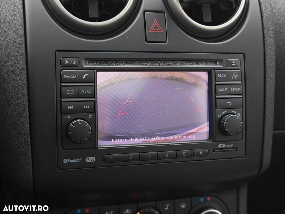 Nissan Qashqai+2 - 15