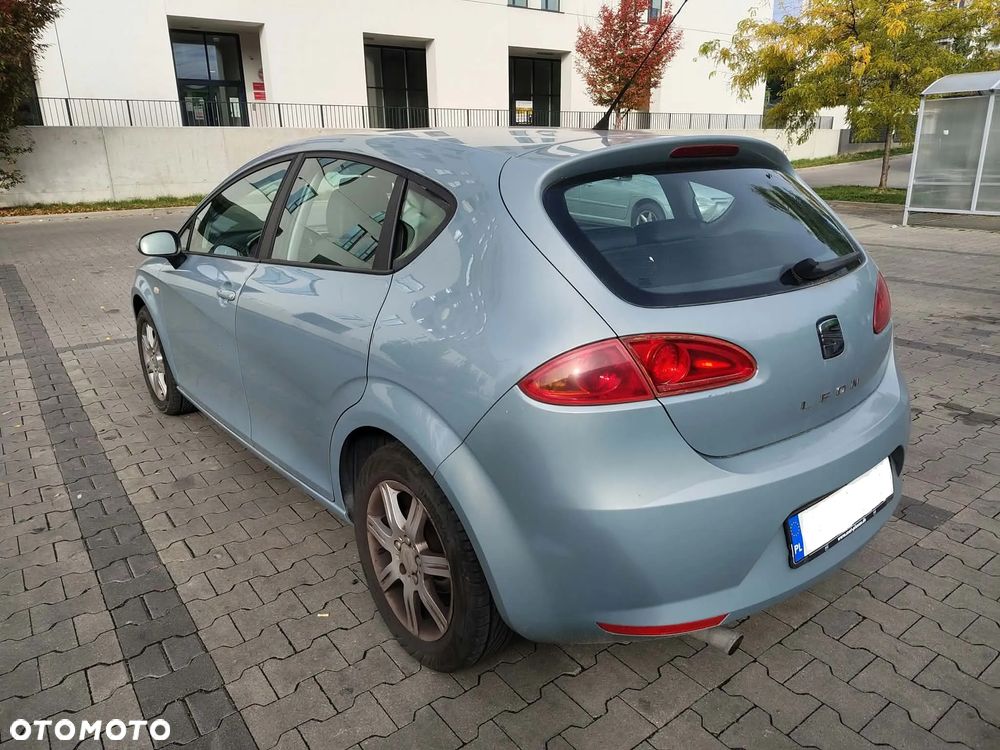 Seat Leon 2006 photo 4