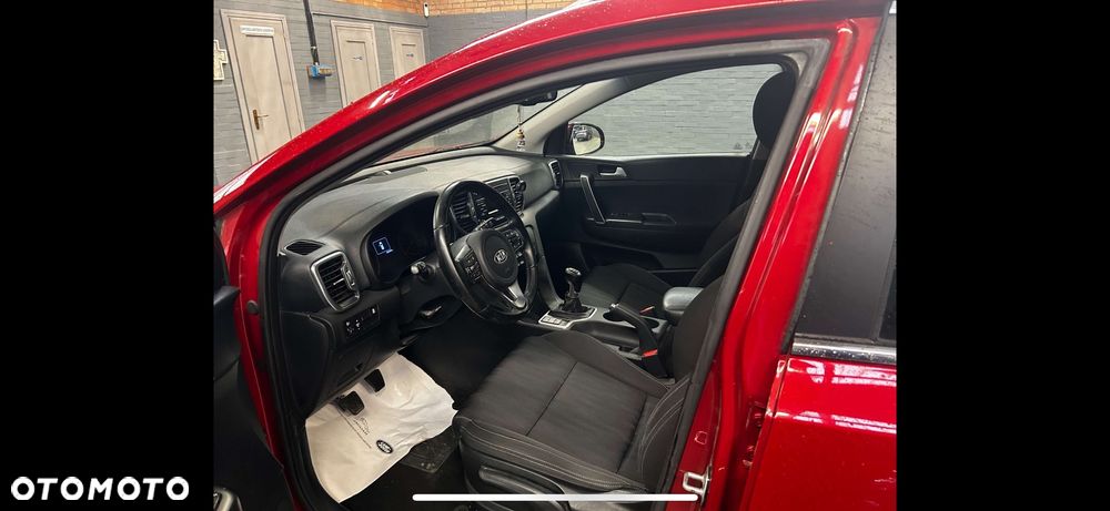 Kia Sportage 1.6 GDI 2WD ISG Spirit - 35