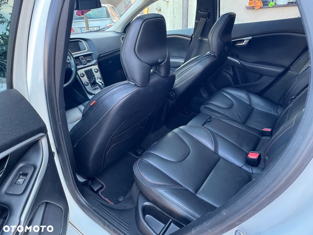 Volvo V40 D4 Geartronic Ocean Race - 15