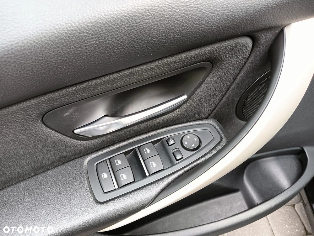 BMW Seria 3 - 29