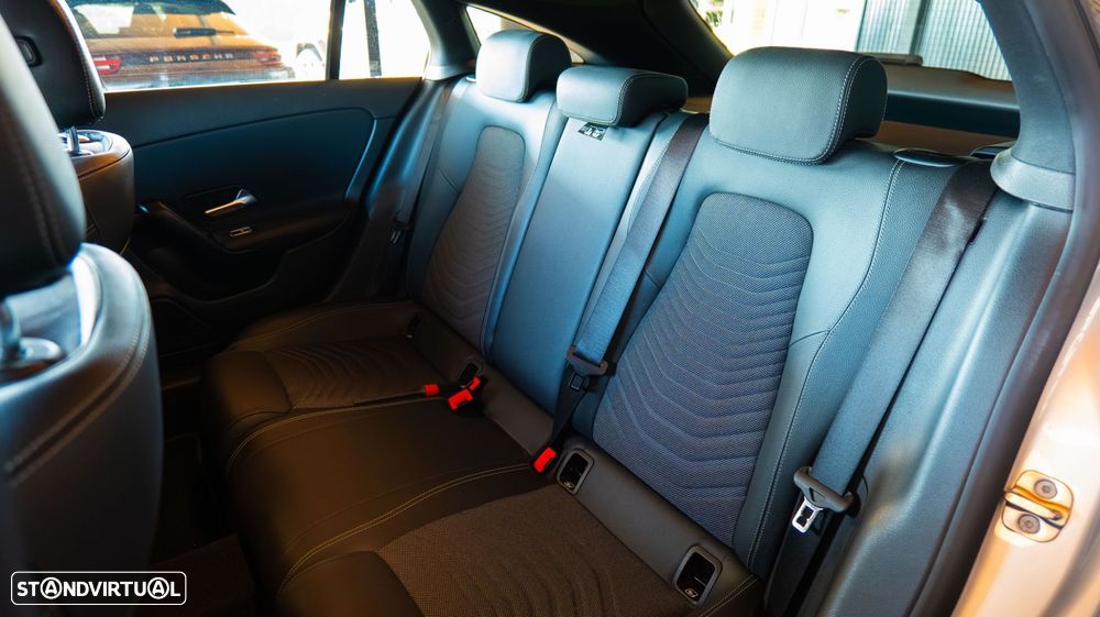 Mercedes-Benz CLA 250 - 22