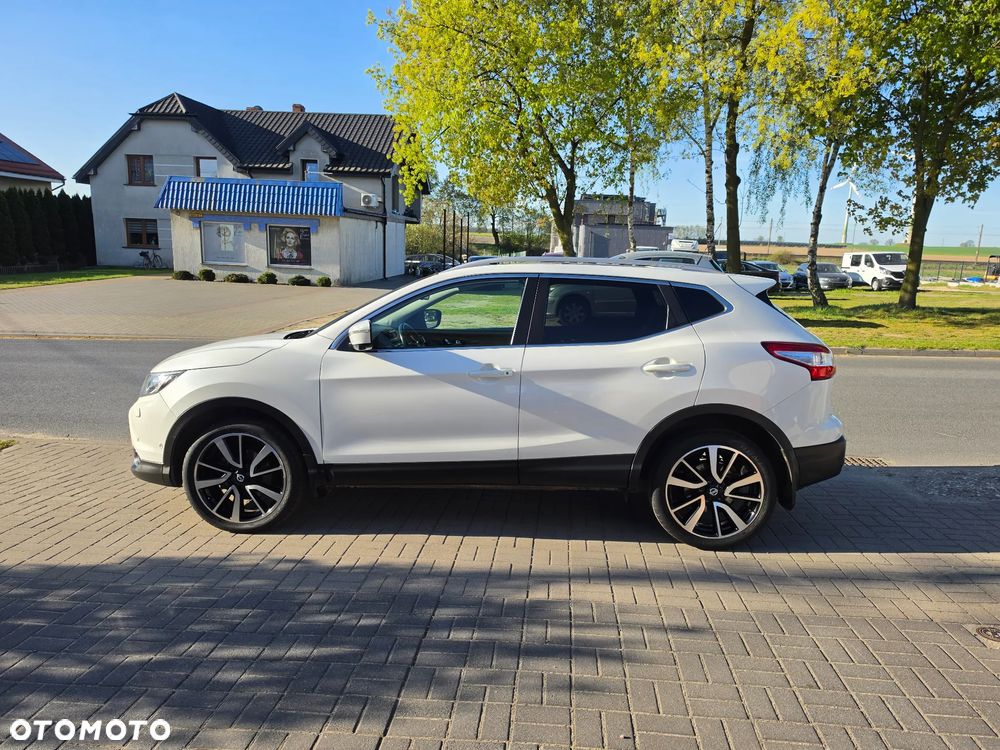 Nissan Qashqai 1.2 DIG-T Xtronic 360 - 9