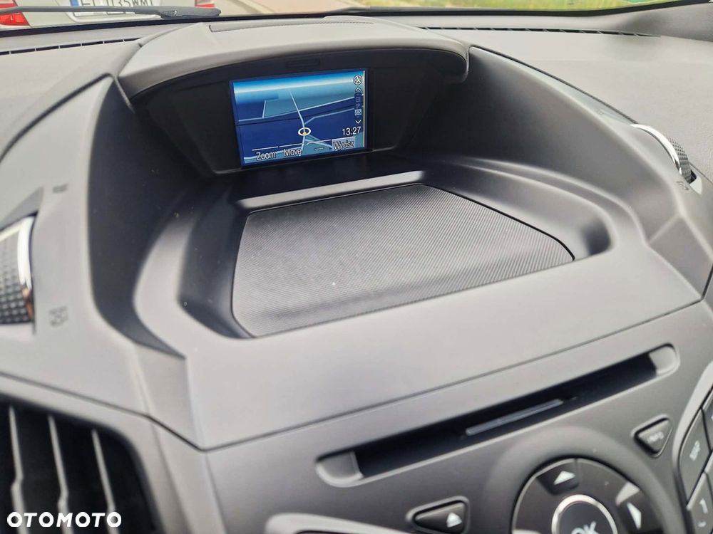 Ford Kuga 2.0 TDCi 2x4 Titanium - 31