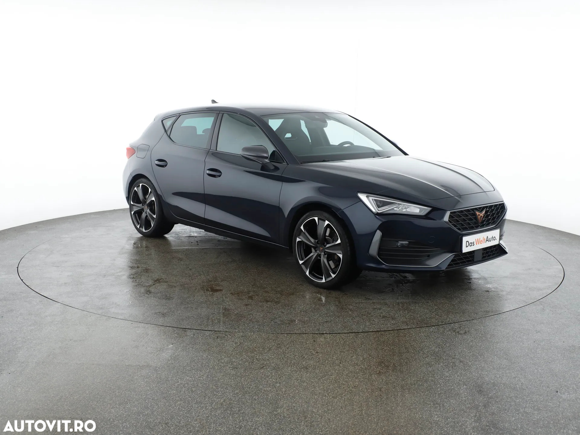 Cupra Leon 1.4 e-Hybrid (180 kW System) VZ - 3