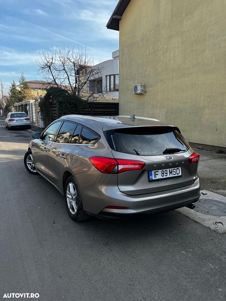 Ford Focus - 3