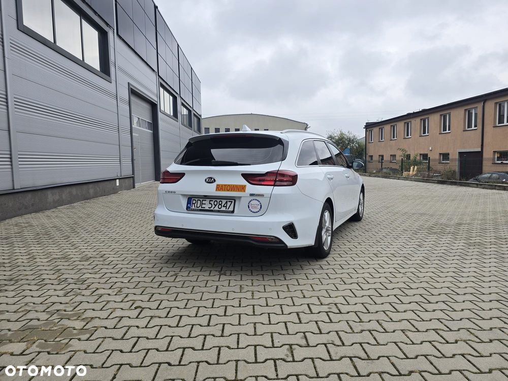 Kia Ceed - 5