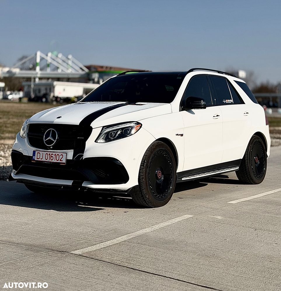 Mercedes-Benz GLE - 1