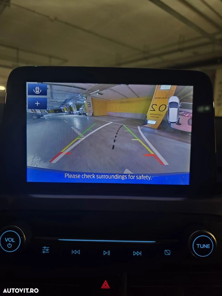 Ford Focus 1.0 EcoBoost MHEV Titanium - 2