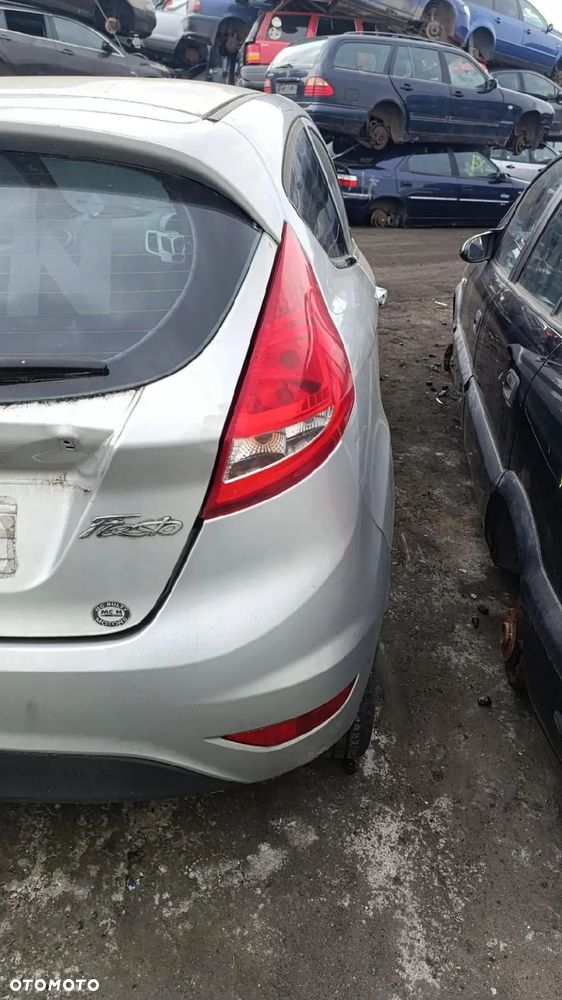 35944 Ford fiesta VII MK7 przedlift model od 08-12 silnik 1.4 TDCi 70 km lakier 69 - 7