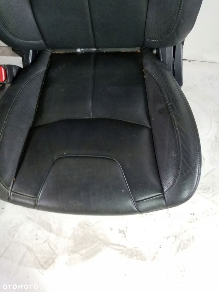 FOTELE KANAPA SKÓRA MITSUBISHI ASX - 6