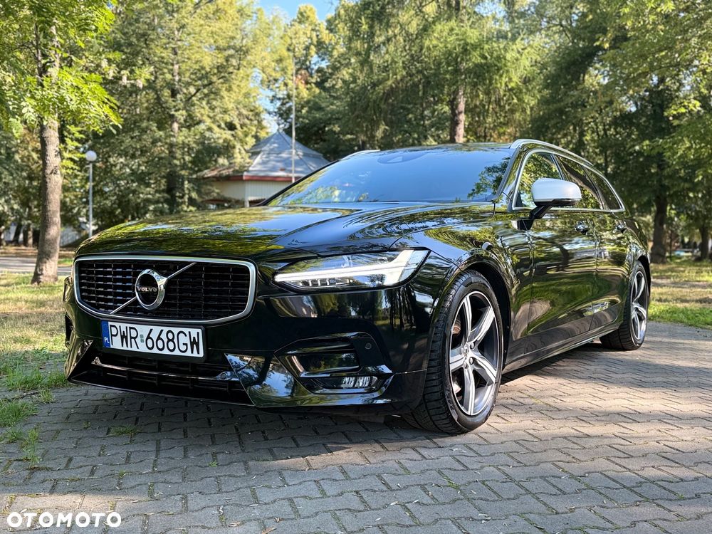Volvo V90 T4 R-Design - 3