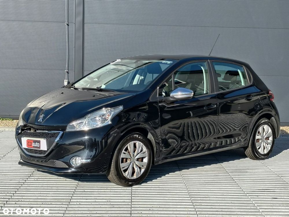 Peugeot 208 - 3