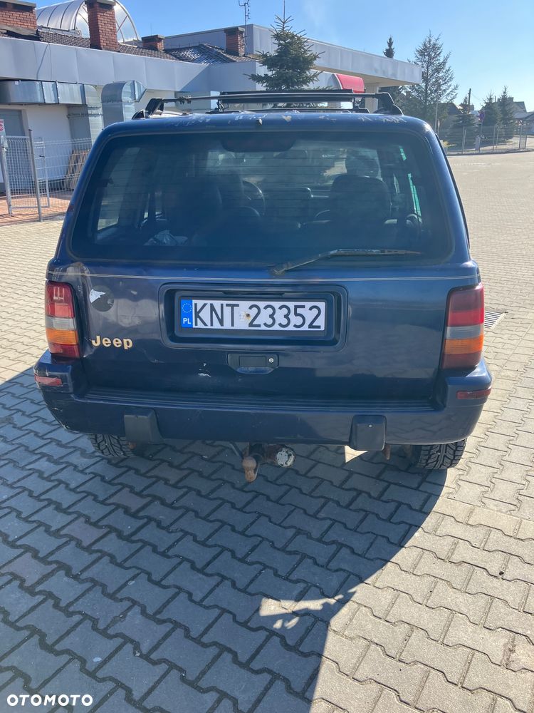 Jeep Grand Cherokee - 4
