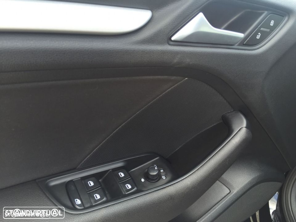 Audi A3 Limousine 1.6 TDI (clean diesel) Attraction - 11