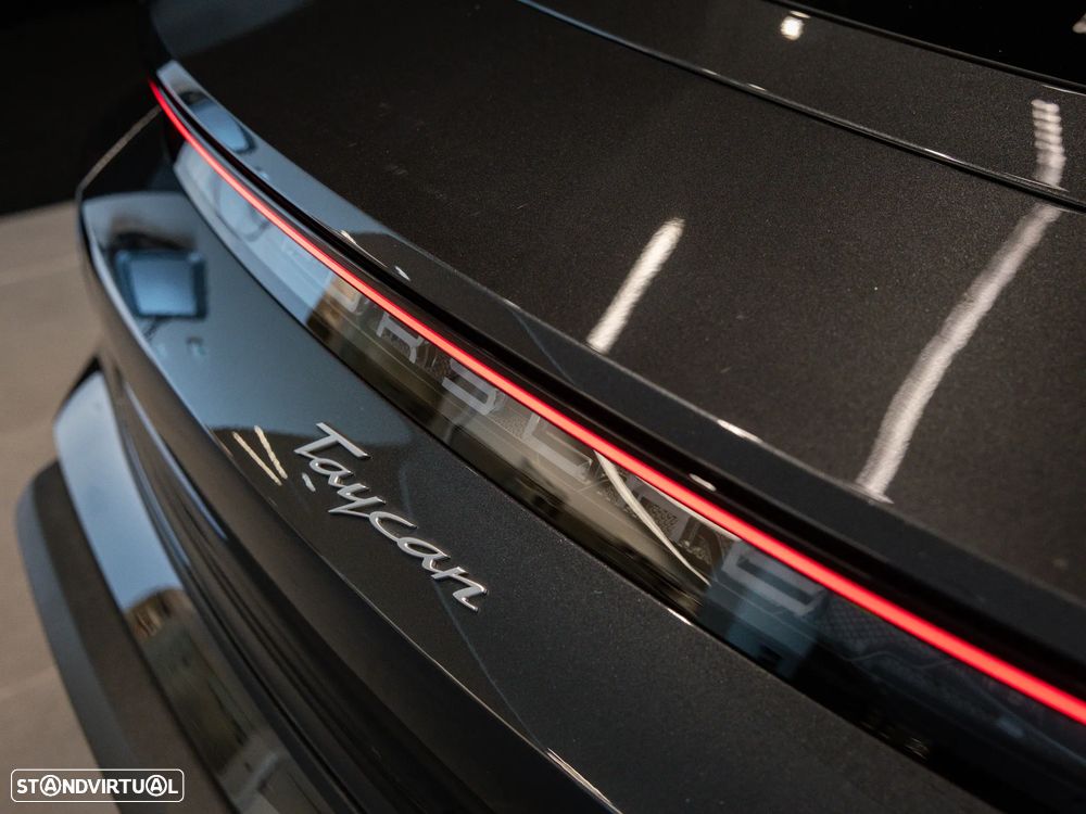 Porsche Taycan Bateria Performance Plus - 44