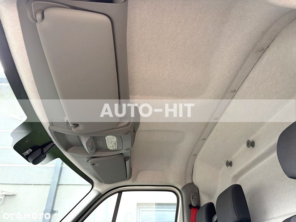 Renault Master - 18