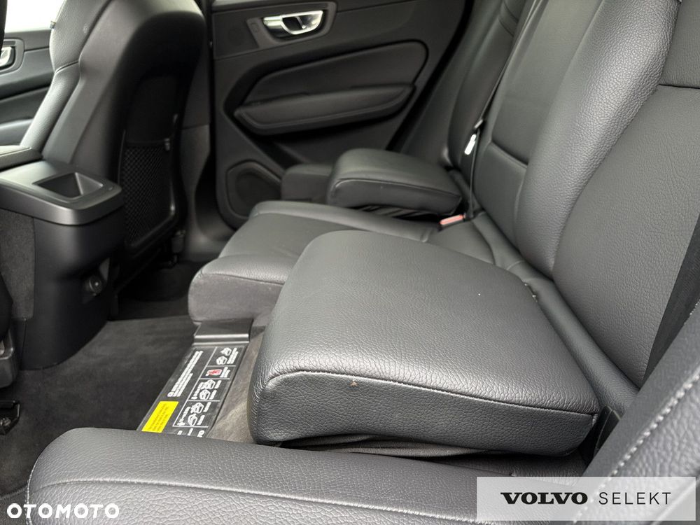 Volvo XC 60 - 24