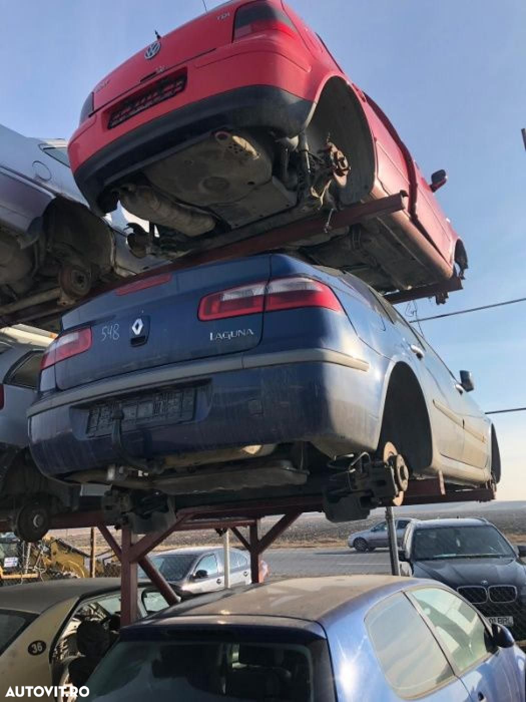 Dezmembrez Renault Laguna 1.9 Diesel, an 2002 - 1