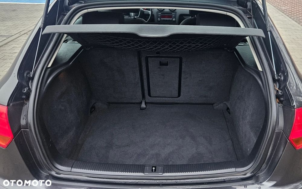 Audi A3 Sportback 1.8 TFSI Ambition - 10