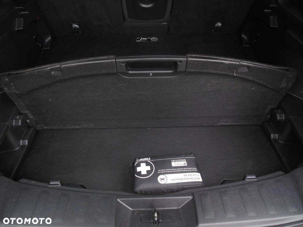 Nissan X-Trail 1.6 DCi Tekna 4WD EU6 - 31