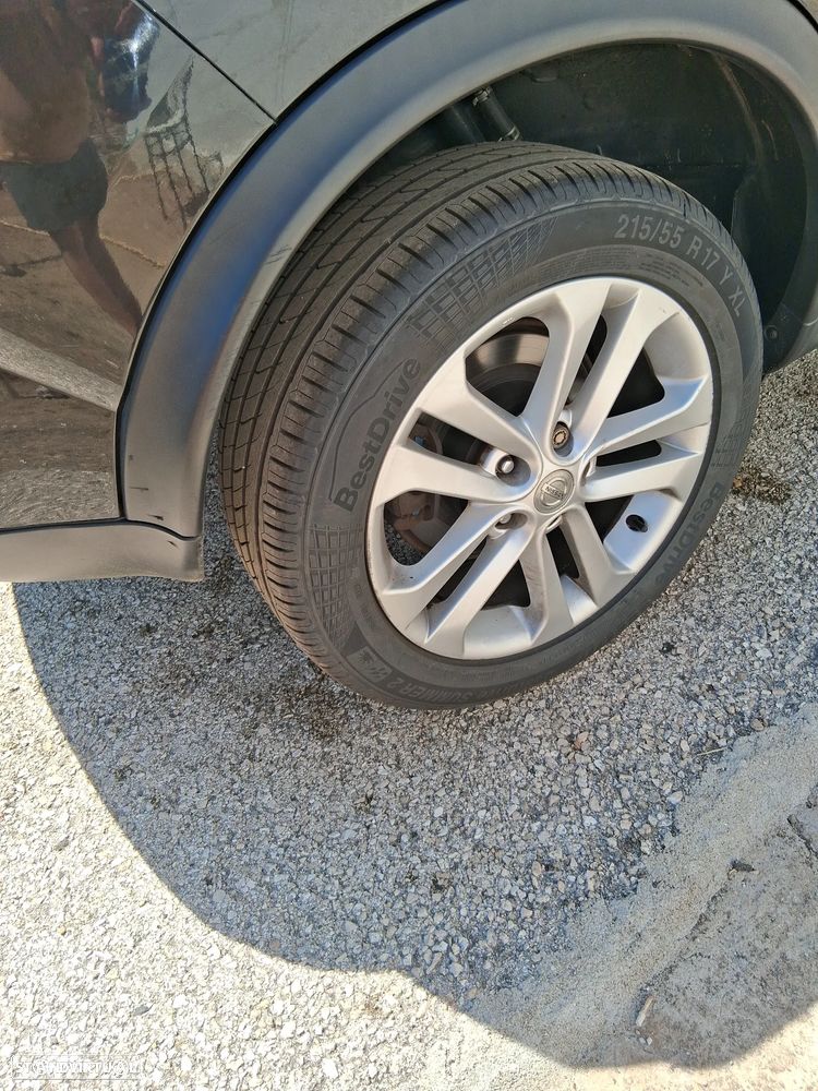 Nissan Juke 1.6 T Tekna Sport - 13