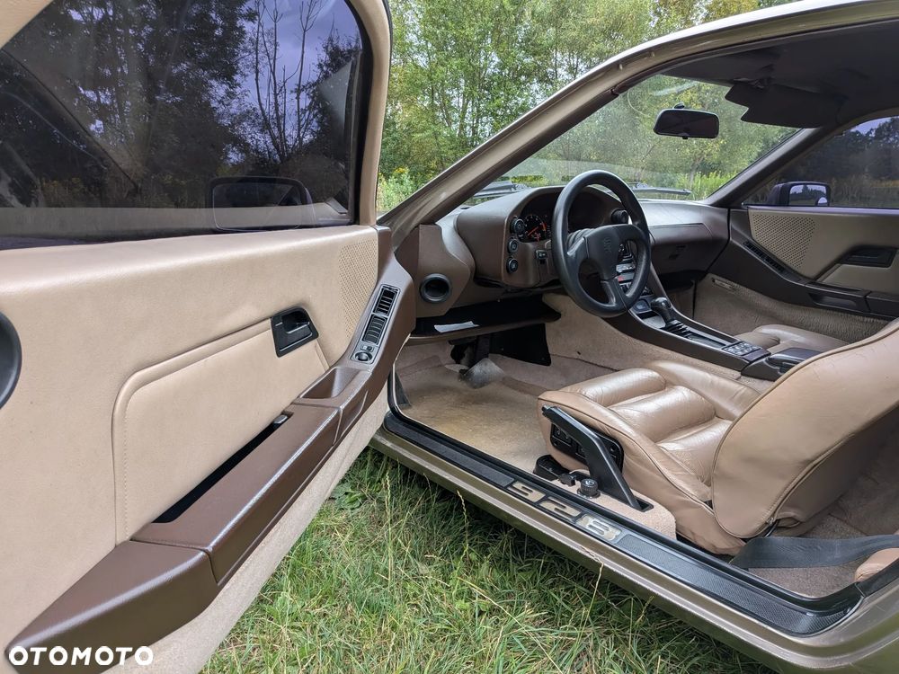 Porsche 928 - 6