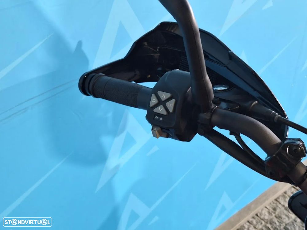 KTM Adventure 390 - 8