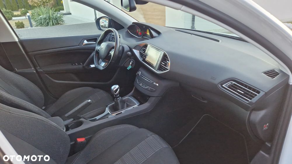 Peugeot 308 BlueHDi 120 Stop & Start Business-Line - 12