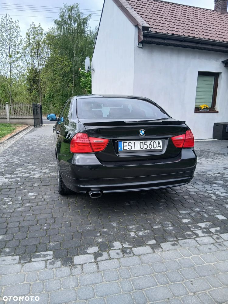 BMW Seria 3 318d - 6