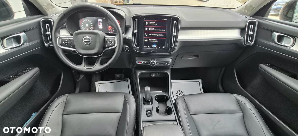Volvo XC 40 - 28