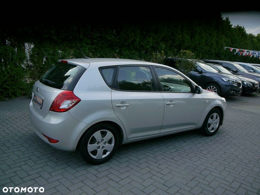 Kia Ceed 1.4 Comfort - 6